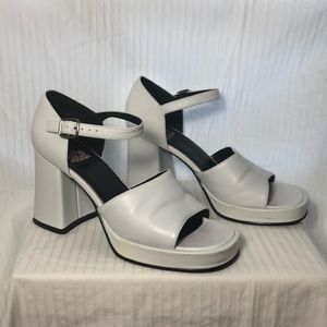 Vintage 9 & Co. Chunky Heel